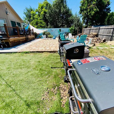 1 Mile To Fort Sill! The Carolebelle Cottage Sleeps 8 With Hottub,Grills,Firepit Lawton Eksteriør billede