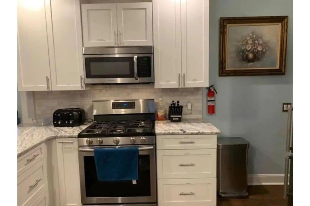 1 Mile To Fort Sill! The Carolebelle Cottage Sleeps 8 With Hottub,Grills,Firepit Lawton Eksteriør billede